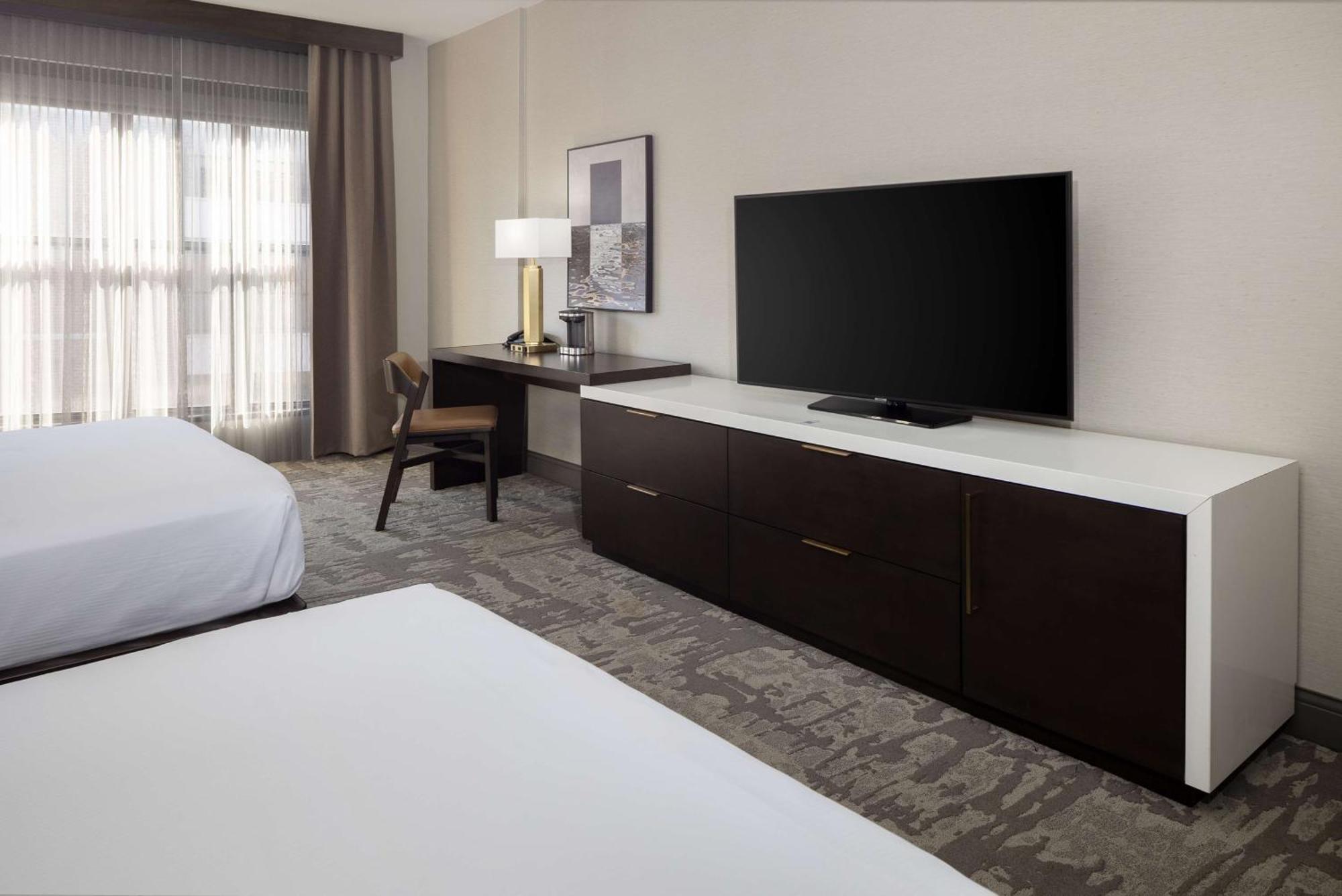 Hotel Hilton Promenade Branson Landing Extérieur photo