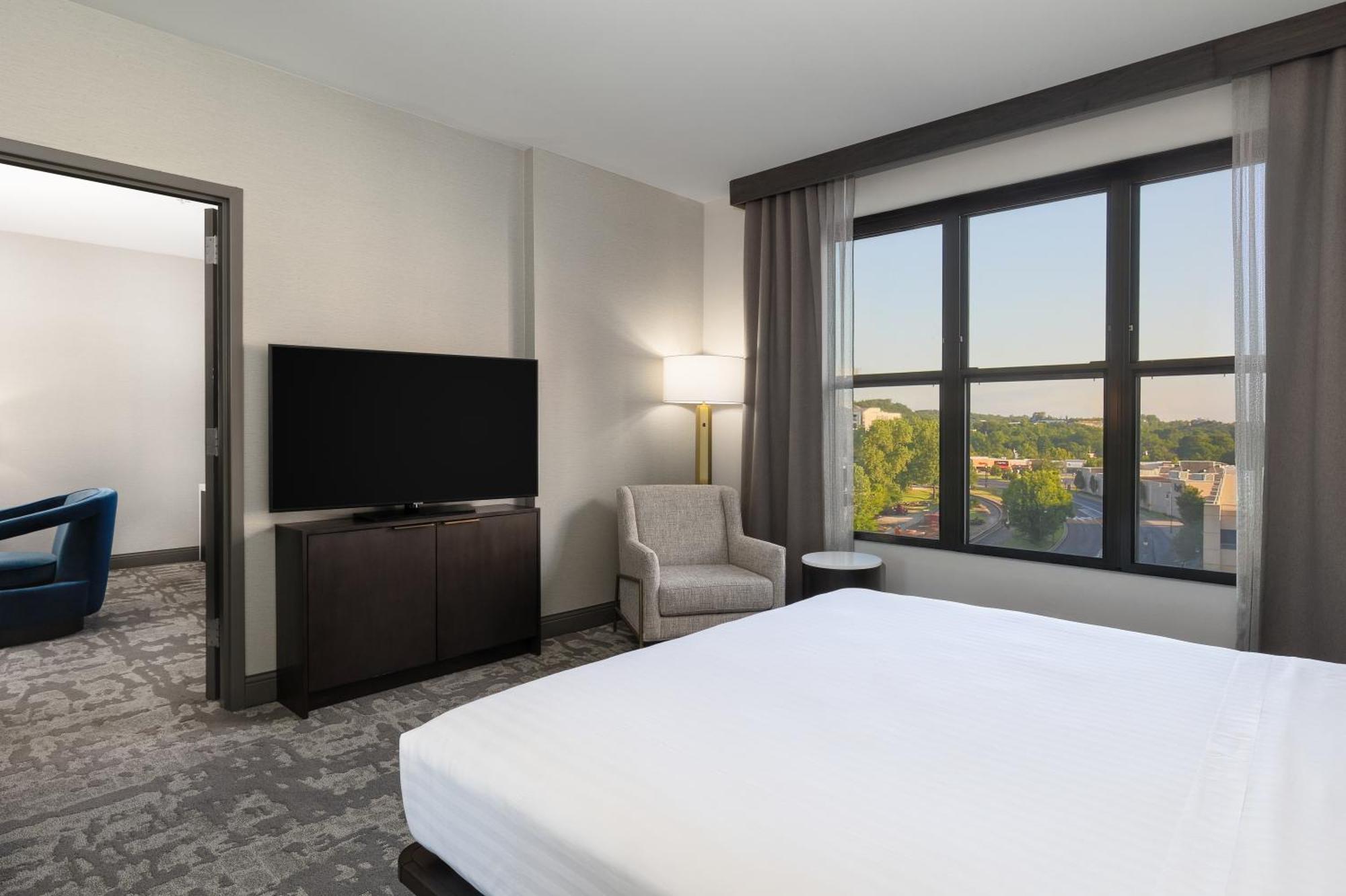Hotel Hilton Promenade Branson Landing Extérieur photo