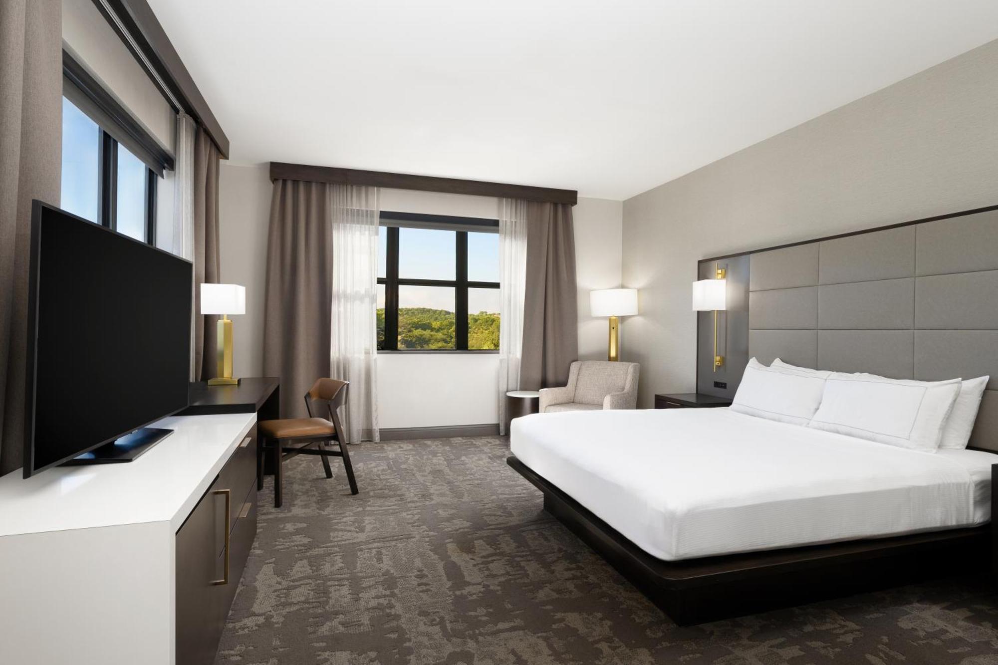 Hotel Hilton Promenade Branson Landing Extérieur photo